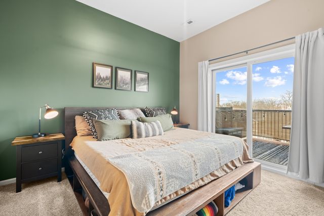 2248 W Foster Avenue 4, Chicago, IL 60625