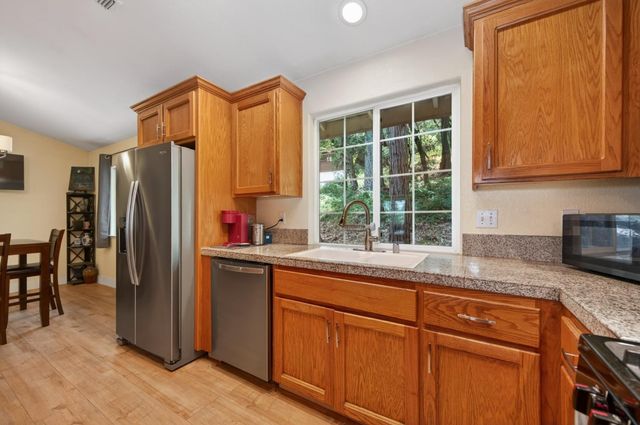 3256 Gerle Ave, Placerville, CA 95667