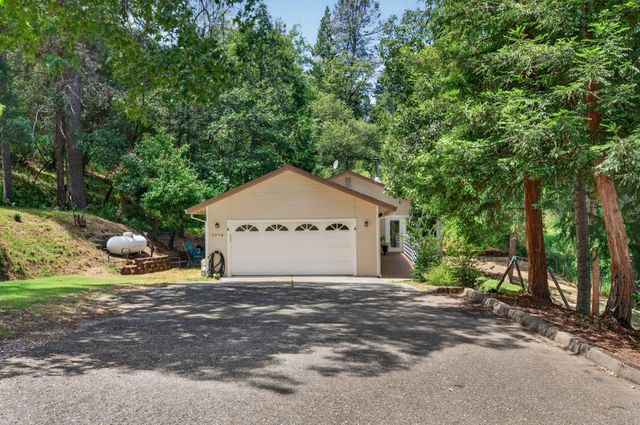 3256 Gerle Ave, Placerville, CA 95667