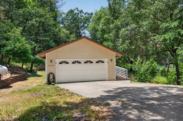 3256 Gerle Ave, Placerville, CA 95667