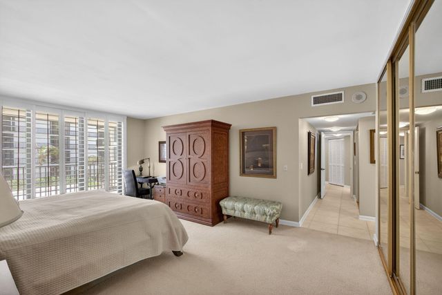 3610 S Ocean Boulevard 203, South Palm Beach, FL 33480