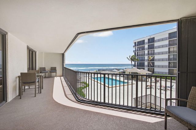 3610 S Ocean Boulevard 203, South Palm Beach, FL 33480