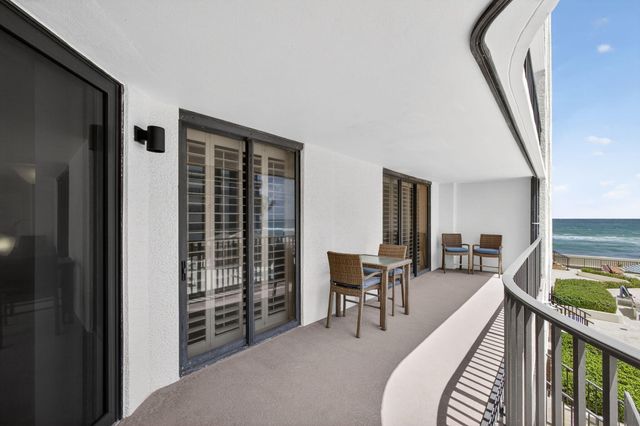 3610 S Ocean Boulevard 203, South Palm Beach, FL 33480