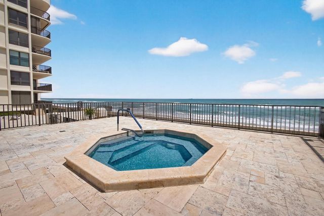 3610 S Ocean Boulevard 203, South Palm Beach, FL 33480