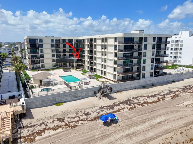 3610 S Ocean Boulevard 203, South Palm Beach, FL 33480