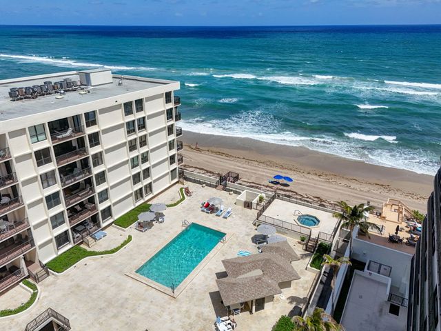 3610 S Ocean Boulevard 203, South Palm Beach, FL 33480