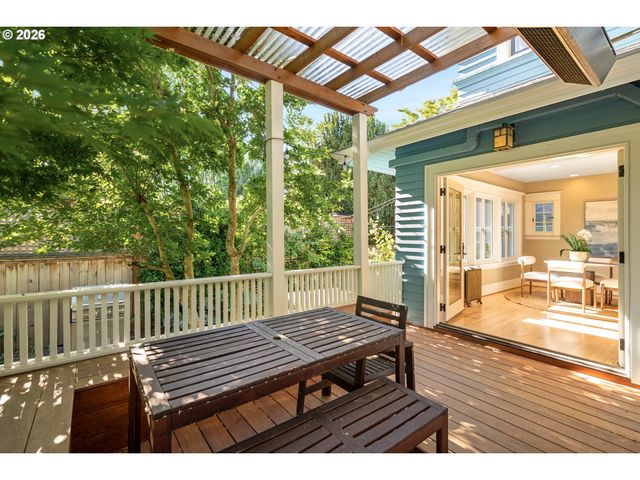 2343 Ne 21ST Ave, Portland, OR 97212
