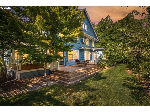 2343 Ne 21ST Ave, Portland, OR 97212