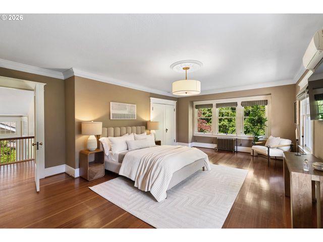 2343 Ne 21ST Ave, Portland, OR 97212