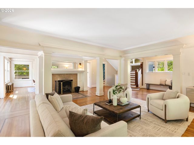 2343 Ne 21ST Ave, Portland, OR 97212