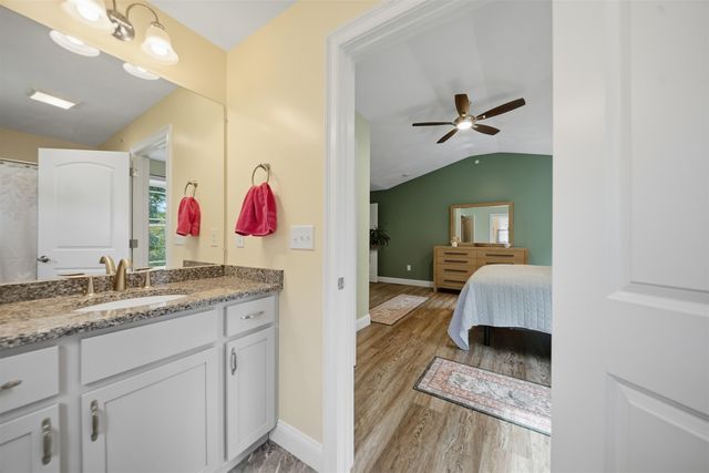30 Sagewood Drive, Pelham, NH 03076