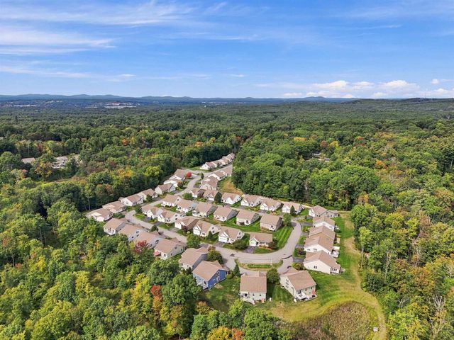 30 Sagewood Drive, Pelham, NH 03076