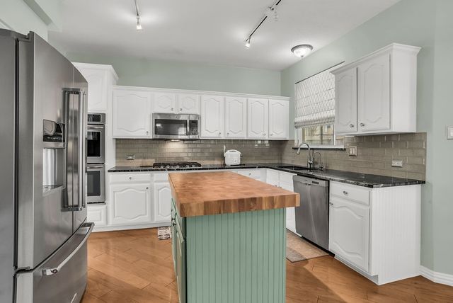 7809 Clover Leaf Drive, North Richland Hills, TX 76182