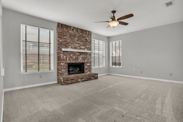 7809 Clover Leaf Drive, North Richland Hills, TX 76182