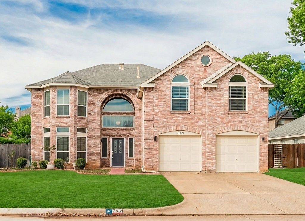 7809 Clover Leaf Drive, North Richland Hills, TX 76182