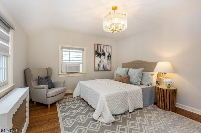 16 Cross Pl, Glen Ridge Boro Twp., NJ 07028