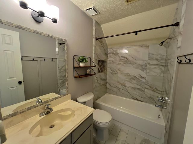 9510 Strawgrass Drive, Houston, TX 77064