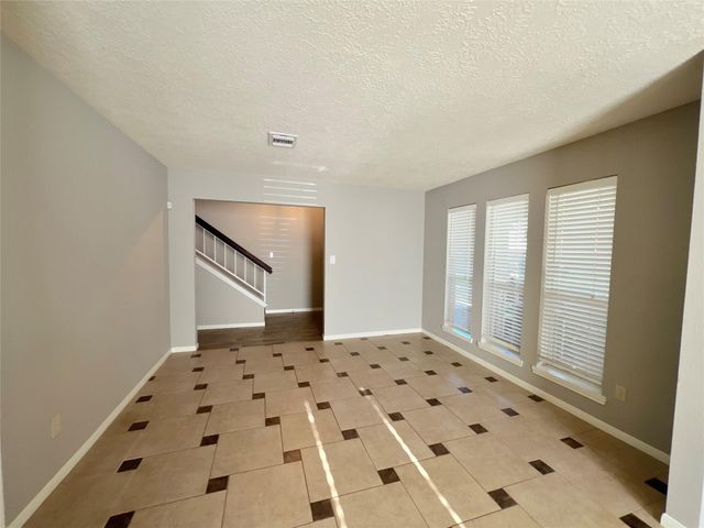 9510 Strawgrass Drive, Houston, TX 77064