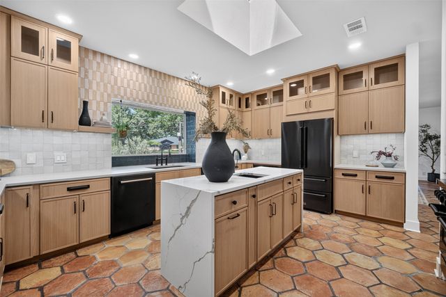 3713 Granada Trail, Denton, TX 76205