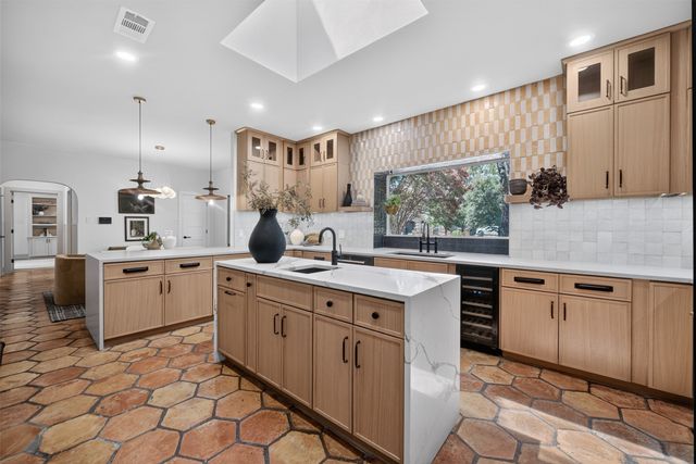 3713 Granada Trail, Denton, TX 76205