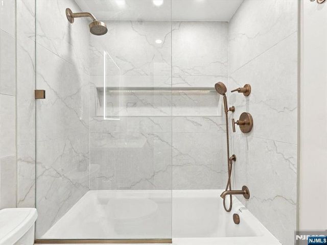102 Park Avenue 4, Hoboken, NJ 07030
