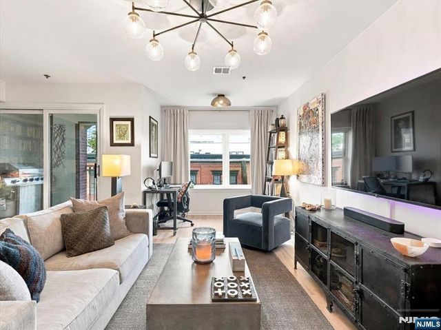 102 Park Avenue 4, Hoboken, NJ 07030