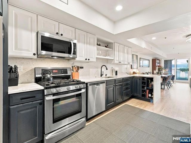 102 Park Avenue 4, Hoboken, NJ 07030