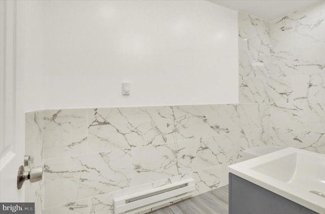 1228 PULASKI AVE, Coal Township, PA 17866