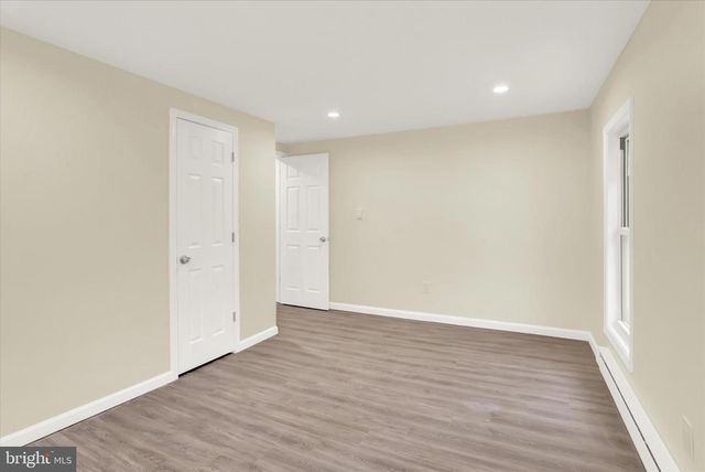 1228 PULASKI AVE, Coal Township, PA 17866