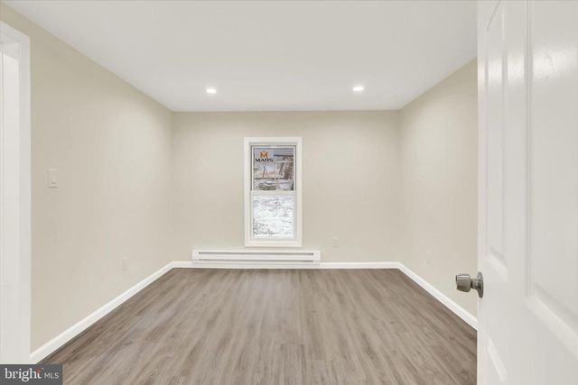 1228 PULASKI AVE, Coal Township, PA 17866