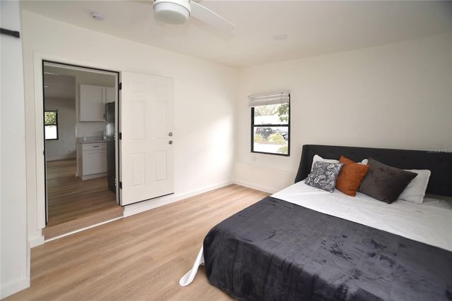 8042 36TH AVENUE N, St Petersburg, FL 33710