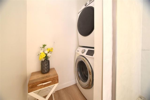 8042 36TH AVENUE N, St Petersburg, FL 33710