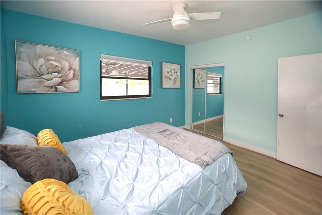 8042 36TH AVENUE N, St Petersburg, FL 33710