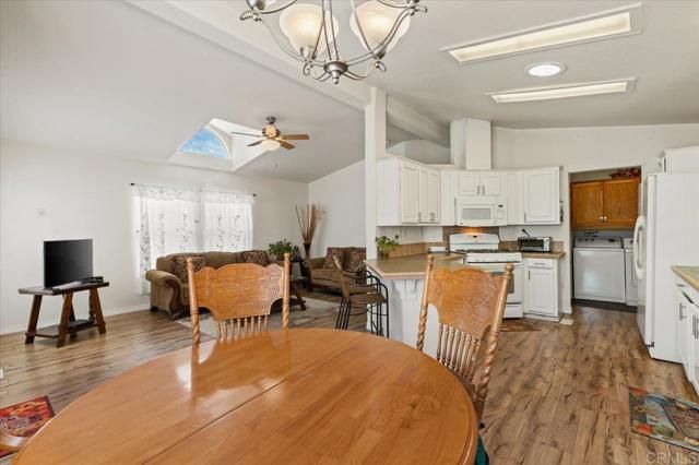 176 Flicker Lane, Oceanside, CA 92057