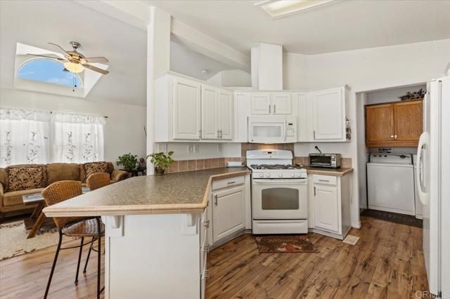 176 Flicker Lane, Oceanside, CA 92057