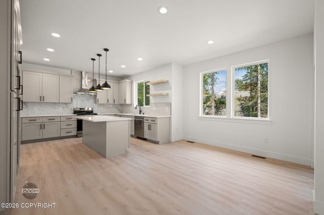 3081 W Kale Circle, Wasilla, AK 99654