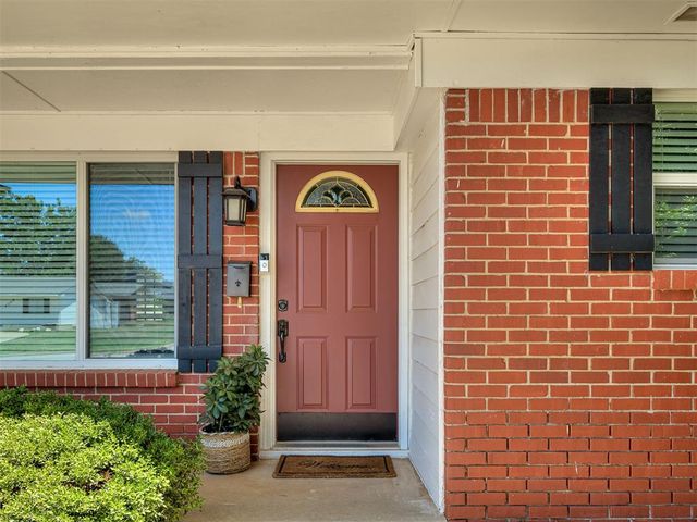 6524 N Grove Avenue, Oklahoma City, OK 73132