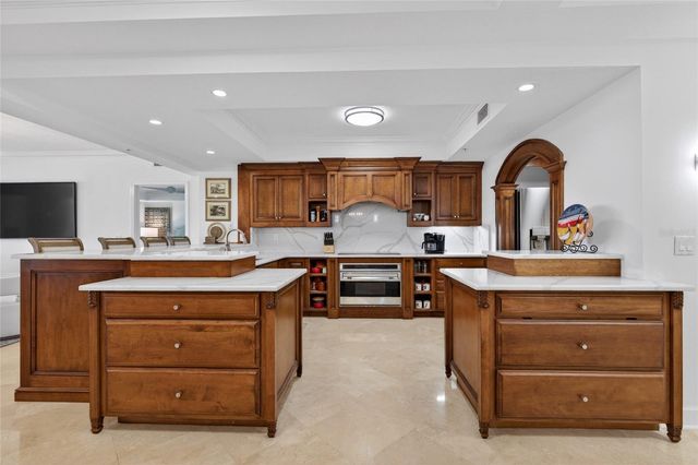 200 OCEAN CREST DRIVE 812, Palm Coast, FL 32137