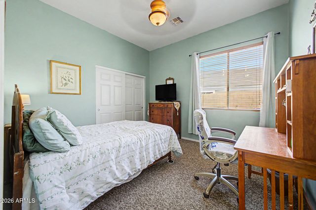 8602 W HELEN Lane, Glendale, AZ 85305