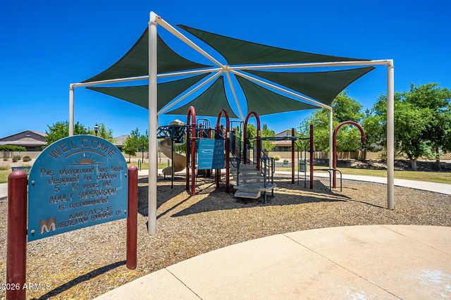 8602 W HELEN Lane, Glendale, AZ 85305