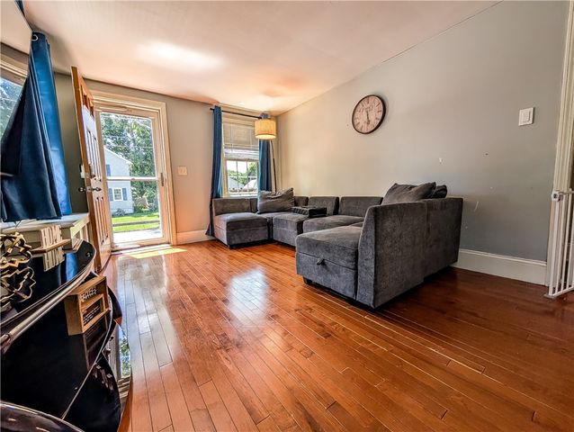 115 Davis Avenue, Cranston, RI 02910