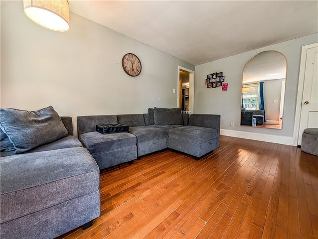 115 Davis Avenue, Cranston, RI 02910