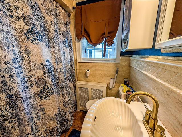 115 Davis Avenue, Cranston, RI 02910
