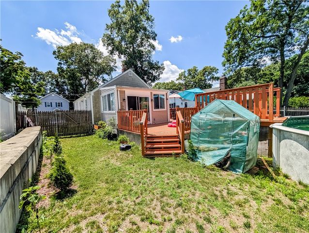 115 Davis Avenue, Cranston, RI 02910