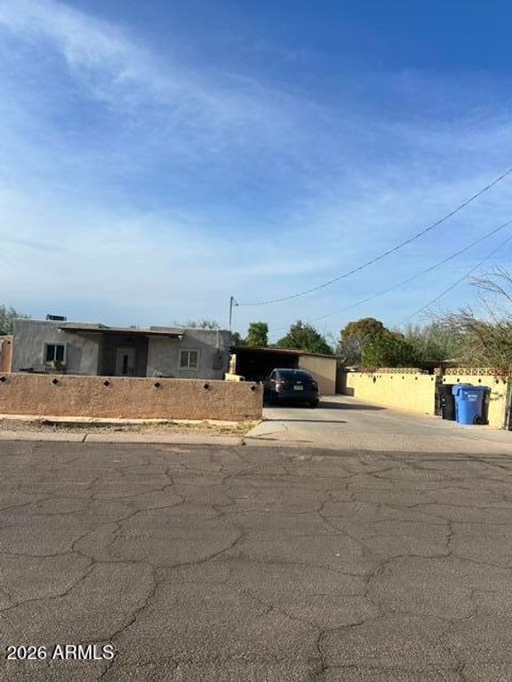 822 E ALTA VISTA Road, Phoenix, AZ 85042 — photo 4