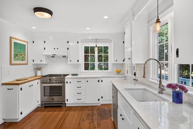 150 Lombard Avenue, West Barnstable, MA 02668