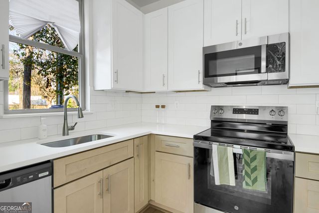 1070 Dill Avenue 105, Atlanta, GA 30310