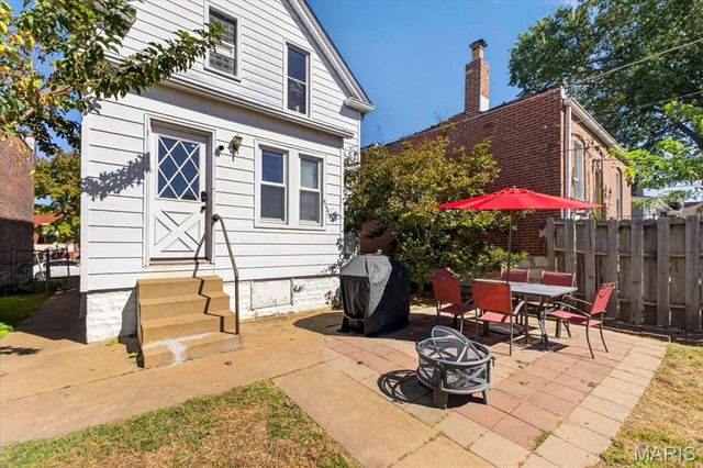 4350 Neosho Street, St Louis, MO 63116