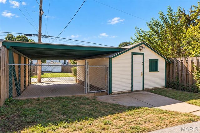 4350 Neosho Street, St Louis, MO 63116