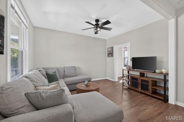4350 Neosho Street, St Louis, MO 63116